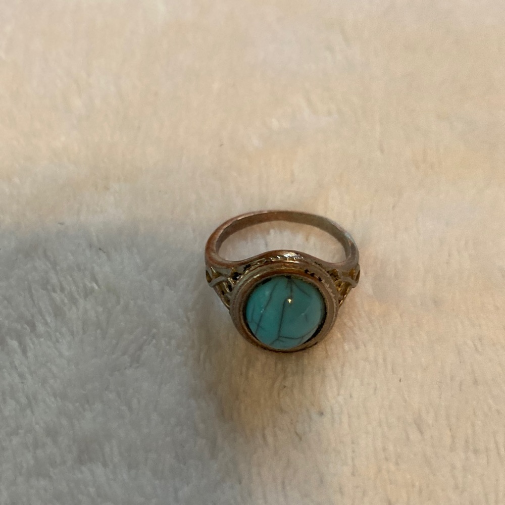Natural Oval cut Turquoise ring 9& a half size